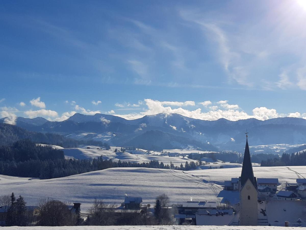 Landgasthof Roessle - Beim Kraeuterwirt Оберштауфен Экстерьер фото